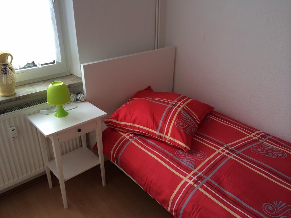 White House Ehrenfeld Apartment *
